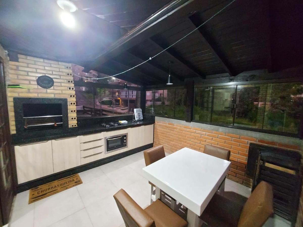 Apartamento 12 - Bombinhas - 200 Metros Da Praia Extérieur photo