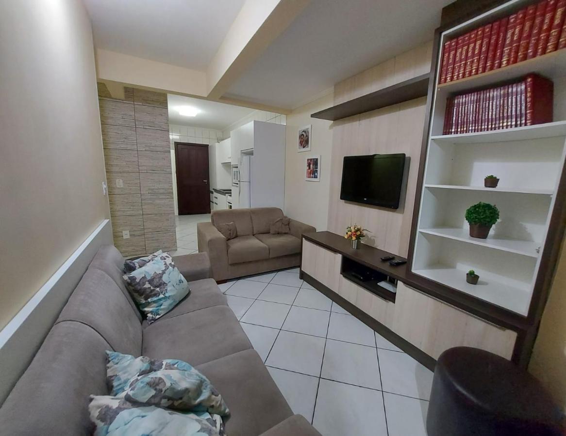 Apartamento 12 - Bombinhas - 200 Metros Da Praia Extérieur photo