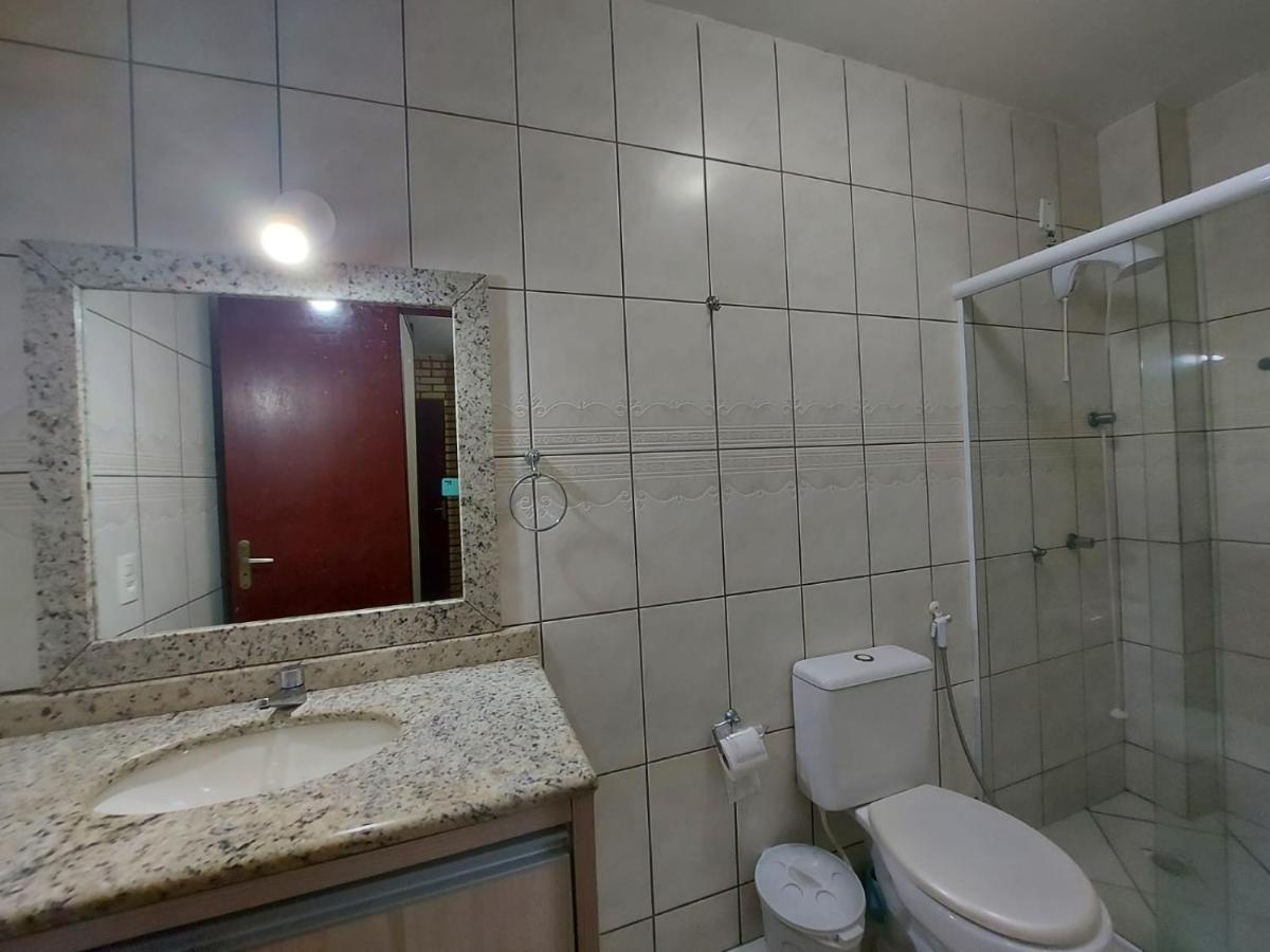 Apartamento 12 - Bombinhas - 200 Metros Da Praia Extérieur photo
