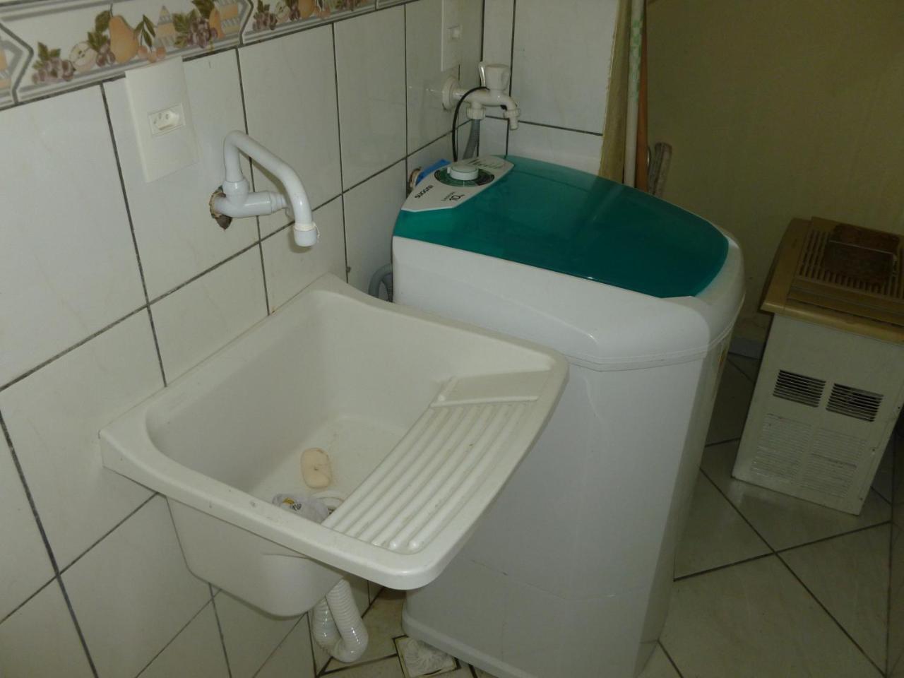 Apartamento 12 - Bombinhas - 200 Metros Da Praia Extérieur photo